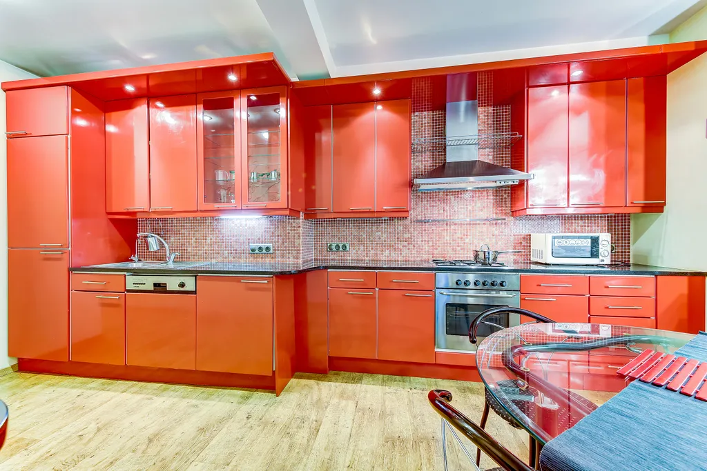 Ryss' 2BR Apt on Nevsky 79
