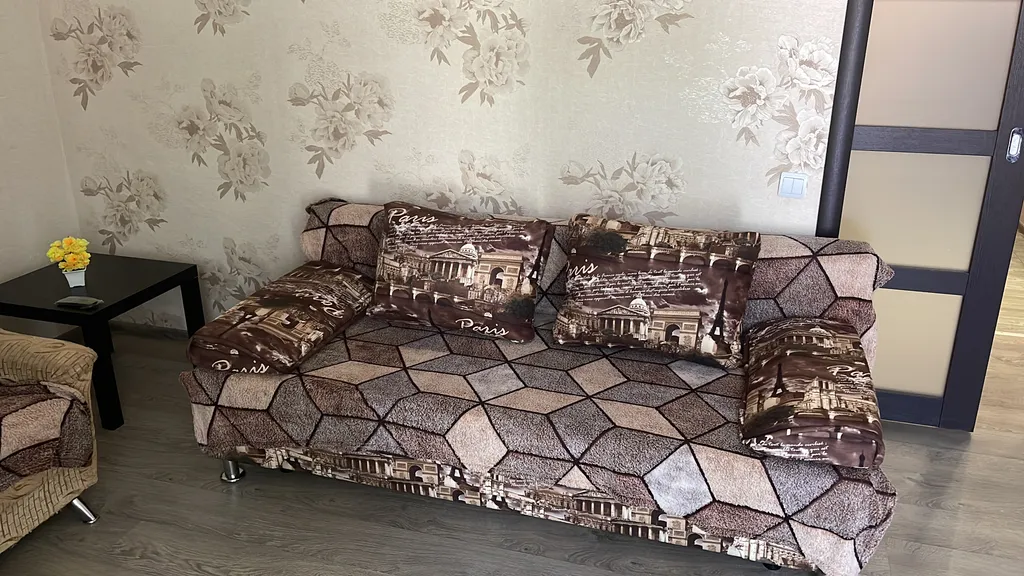 Двухкомнатная квартира в центре города октябрьский