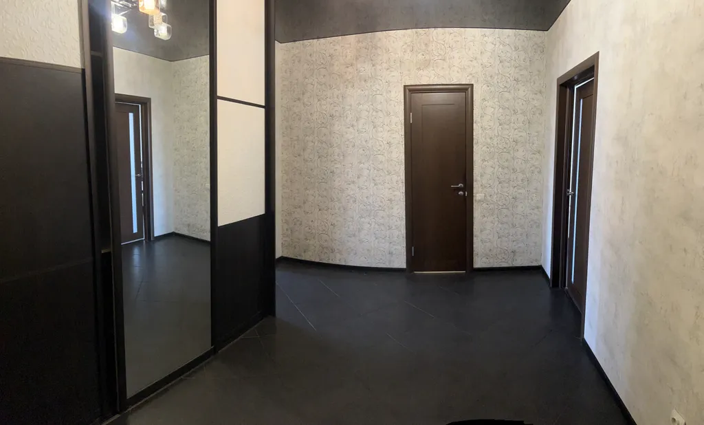 Уютная квартира на берегу реки в 5 минутах езды от центра