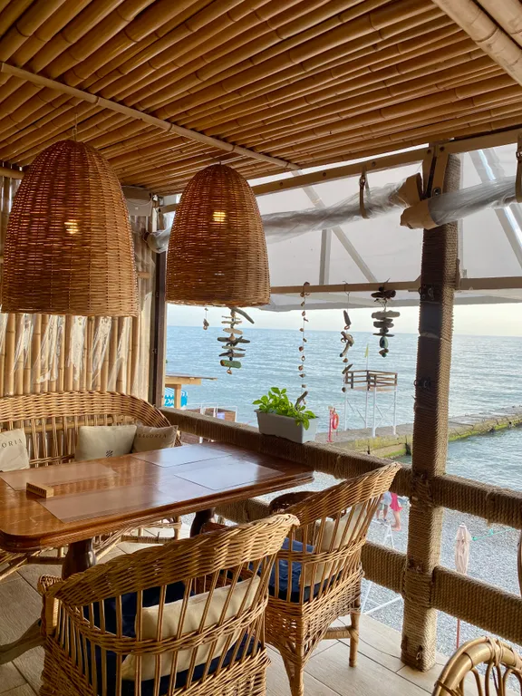 Квартира Апартаменты на первой линии моря — Адлер