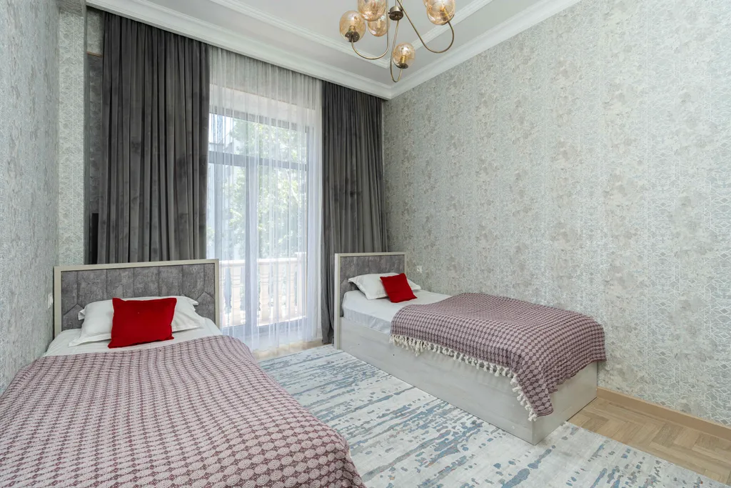 Большая 3х комнатная квартира в Ц-1