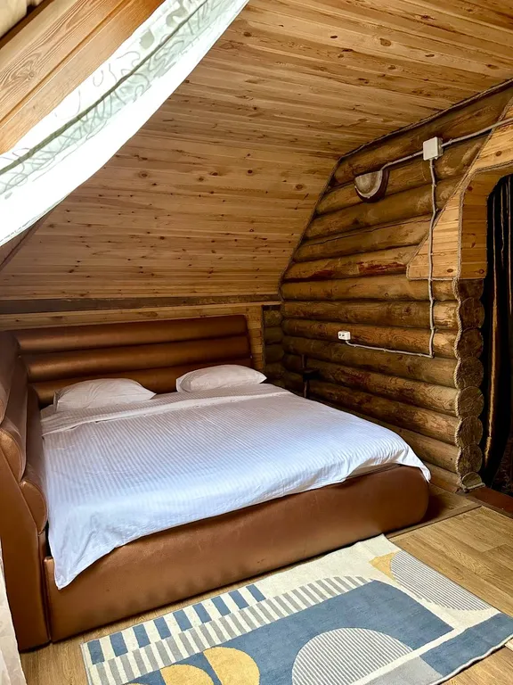 4-комнатный Дом