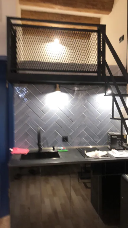 Комфортная квартира около проспекта Руставели