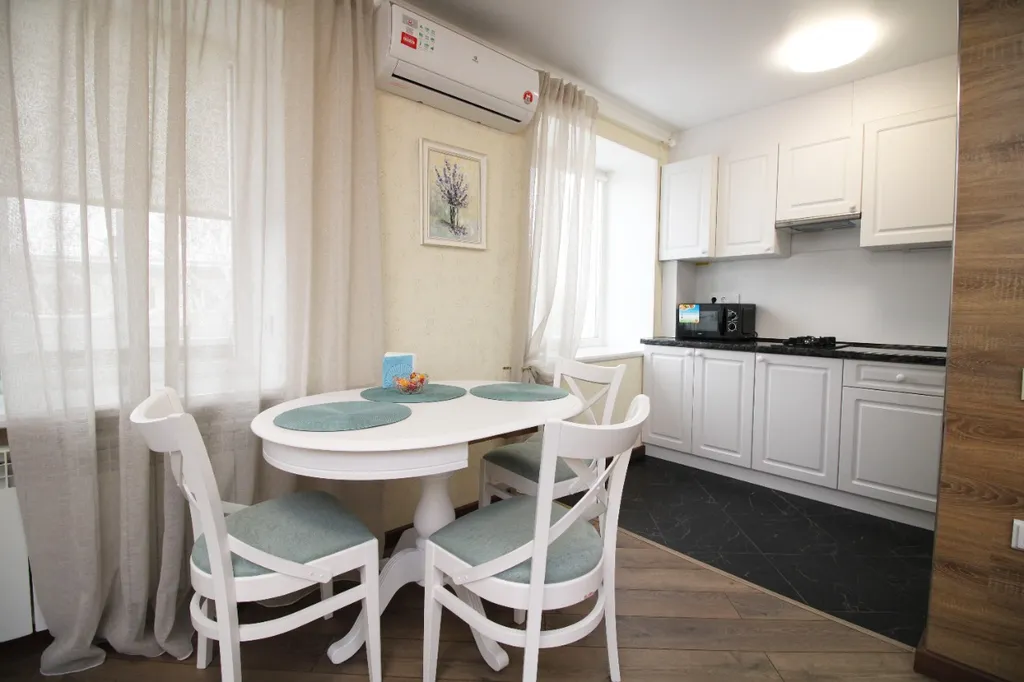 Современная евродвушка рядом с парком в Центральном районе