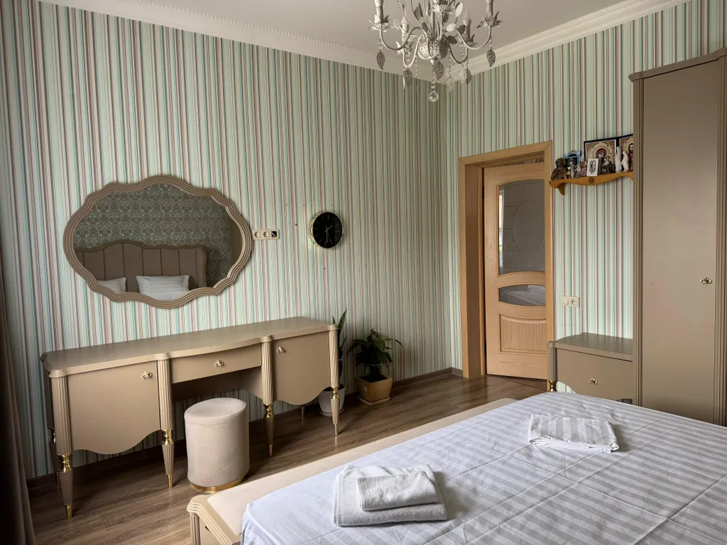 Коттедж 4-комнатный Дом — Геленджик