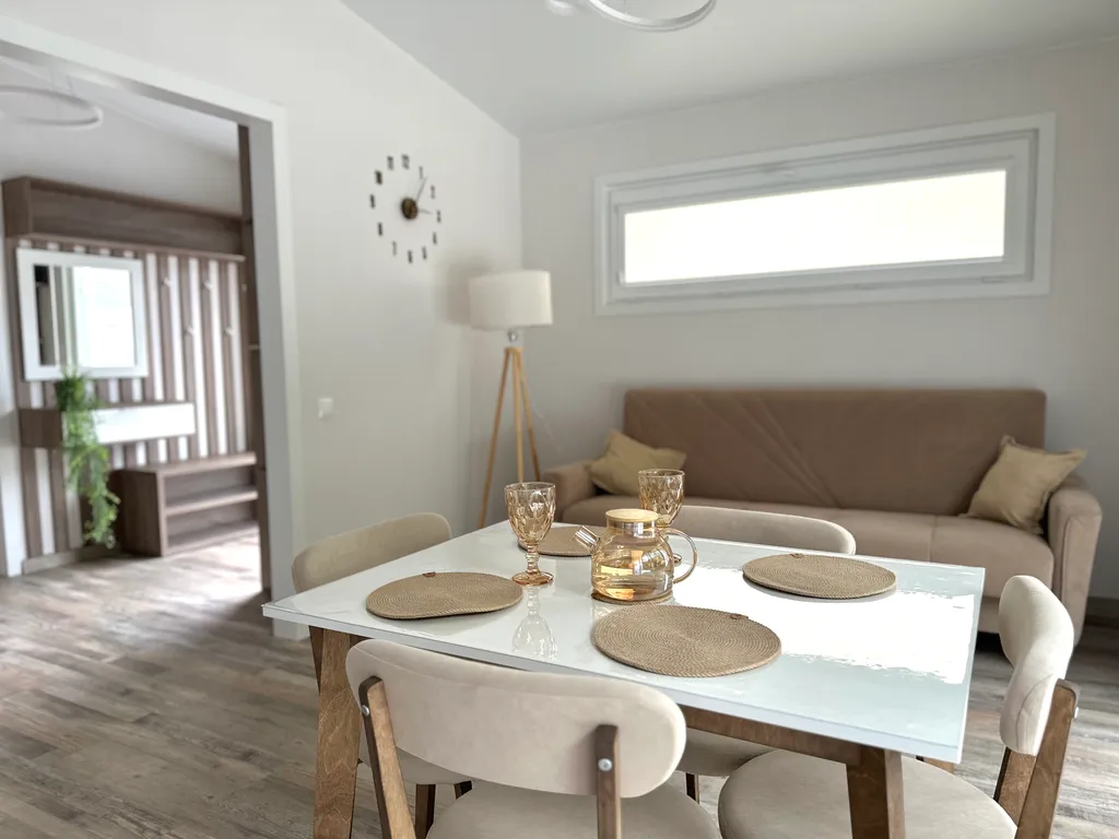 Коттедж Дом с подогреваемой купелью, уютным двориком и выходом в лес — Борисовка