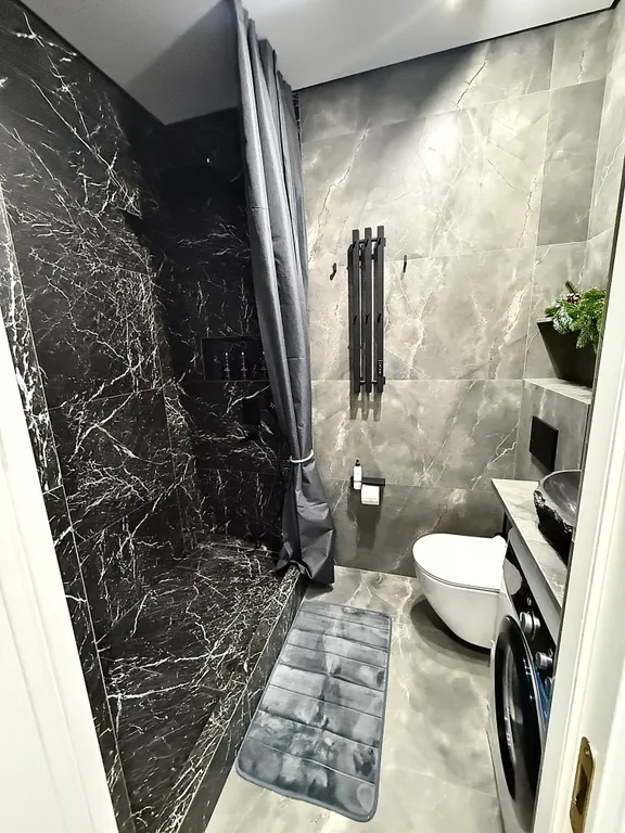 Квартира премиум-сегмента класса люкс, евро двушка