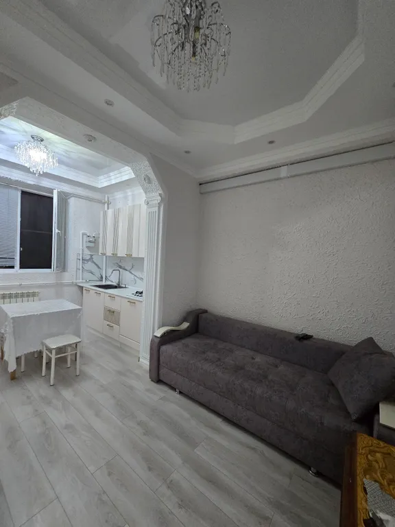 Уютная квартира-студия в новостройке в самом центре города