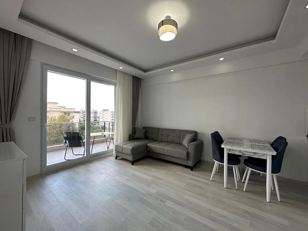 Уютная новая квартира с видом на море