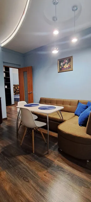 Квартира в центре с авторским ремонтом