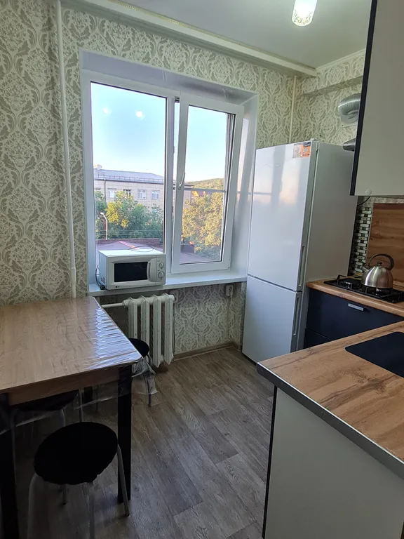 Уютная квартира в тихом районе с шикарным видом на горы