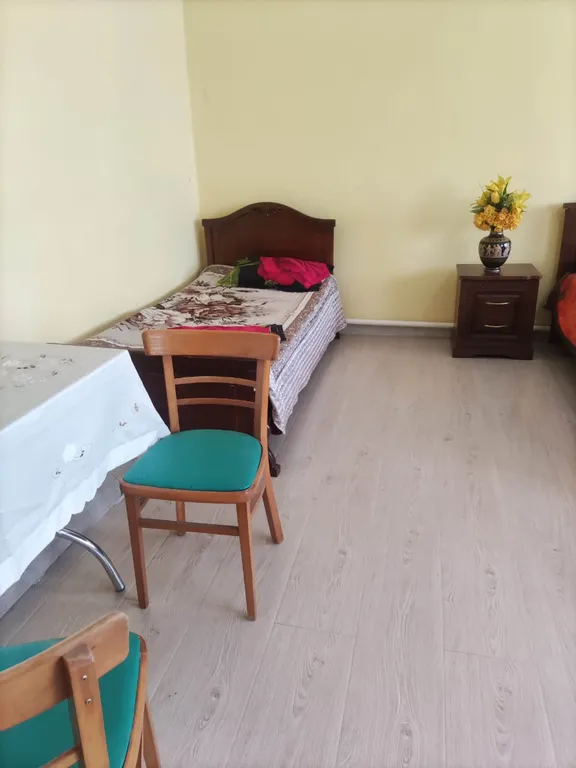 Просторная комната площадью  35 кв