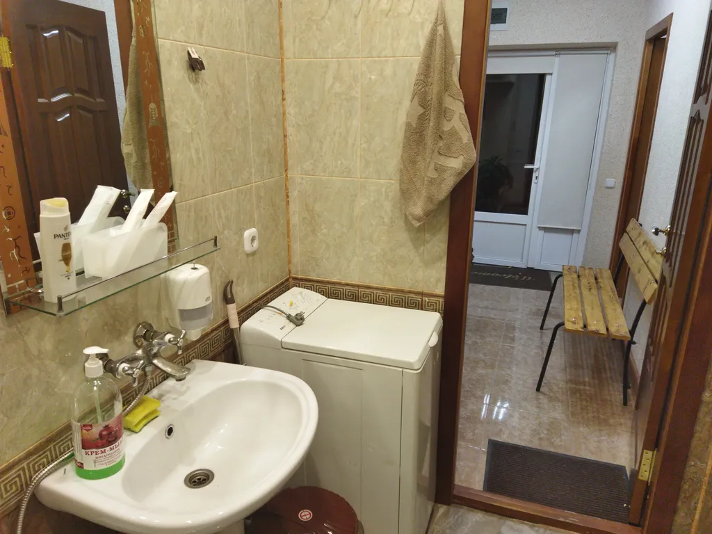 Номер в уютном мини-отеле в отдельно стоящем здании на втором этаже