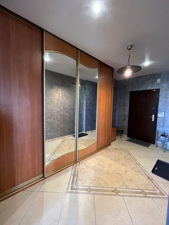 Квартира 2-комнатная Квартира — Калининград