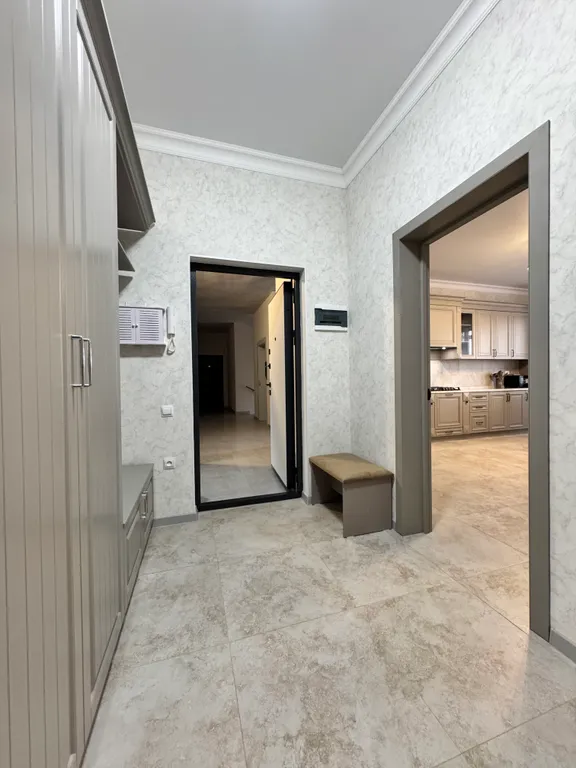 Двухкомнатная квартирас в элитной новостройке у парка