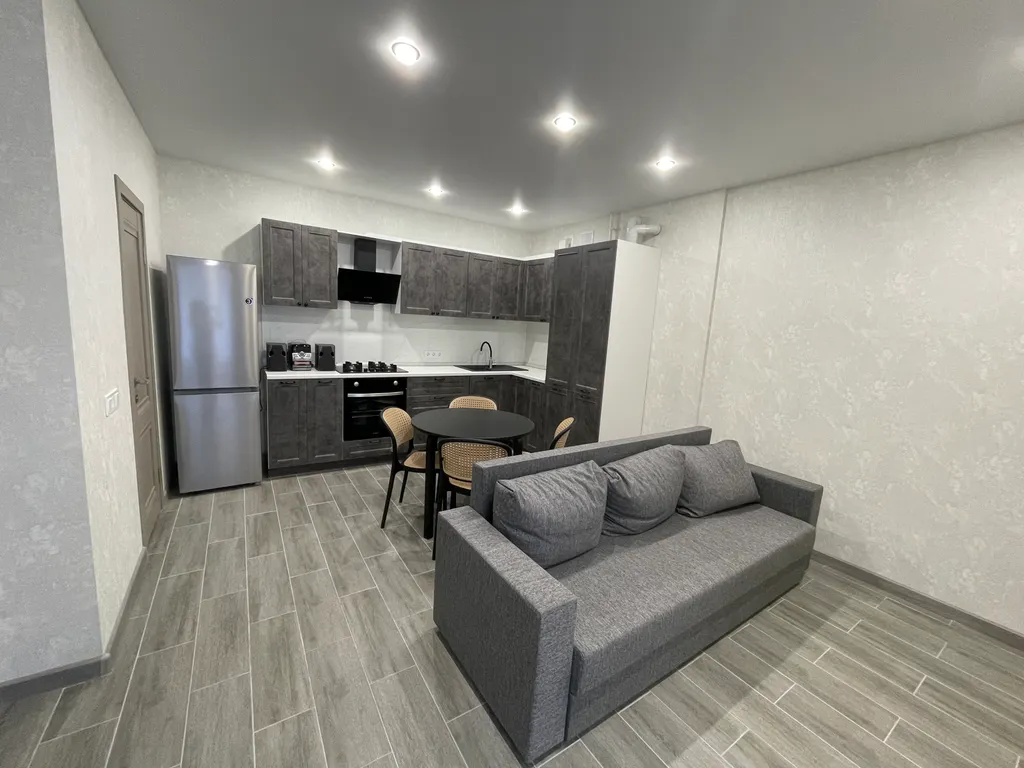 Новая, чистая двухуровневая квартира на берегу реки Волга