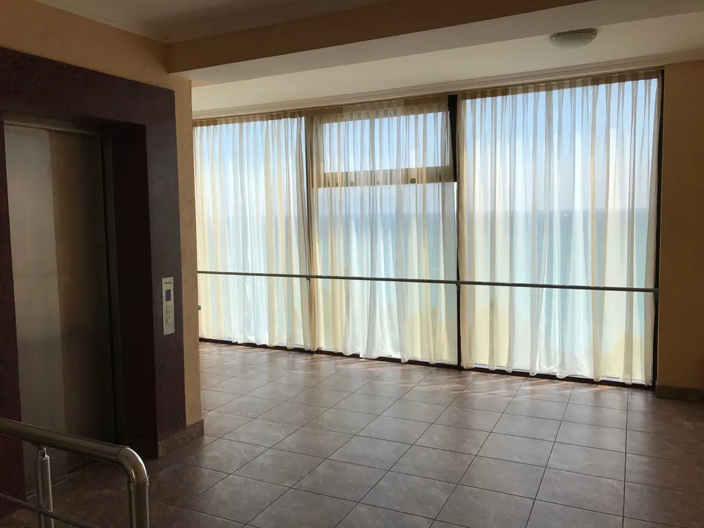 Двухкомнатные апартаменты 50 м от моря