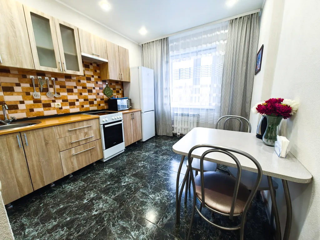 Однушка у клиники МРНЦ