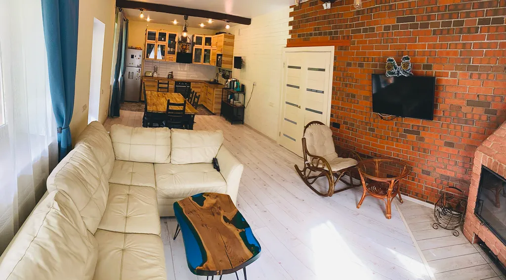 Коттедж Большой дом в лесу — Запорожское