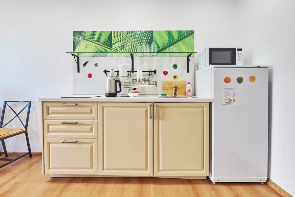 Комфортная двухкомнатная квартира у Лагерного сада