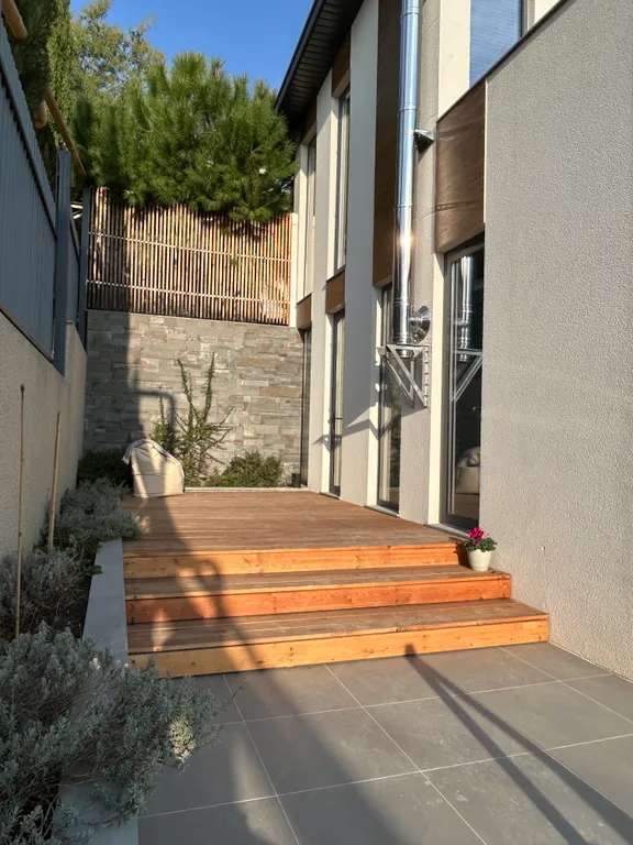 Дом с видом на море