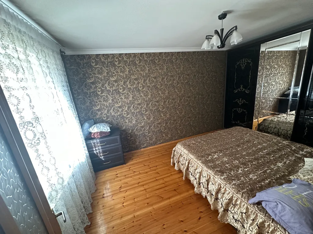 4-комнатный Дом