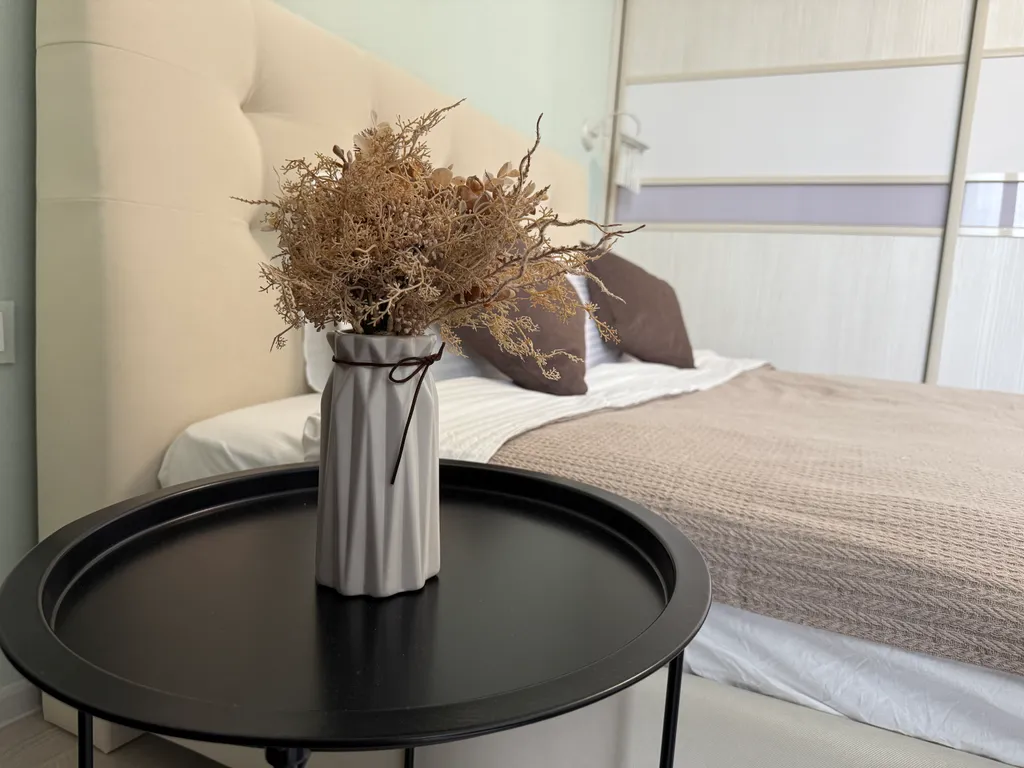 Студия + спальня с джакузи и панорамным балкон около ЛА Трактор