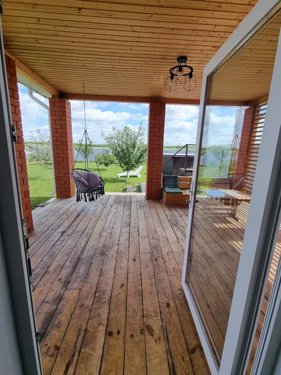 Гостевой дом с террасой, панорамной баней и чаном