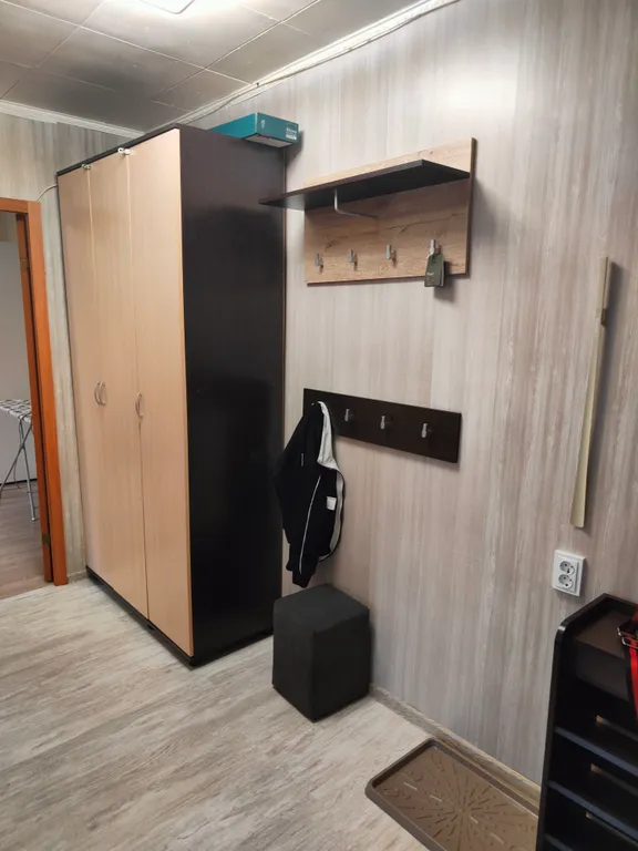 Двухкомнатная квартира около Ольгина пруда в центре Петергофа