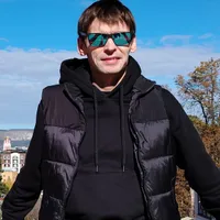 Александр Тихонов
