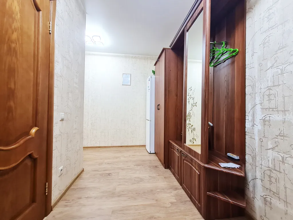 Квартира Квартира Яркая поляна одуваничков — Новосибирск