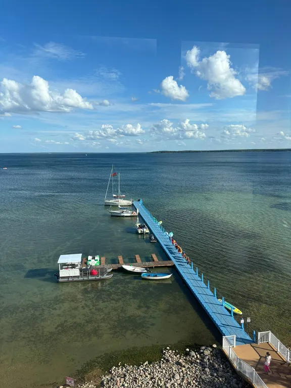 Уютная квартира в курортном поселке Нарочь