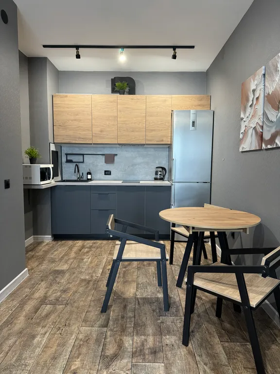 Двухкомнатная квартира в районе Столбов и Бобрового лога