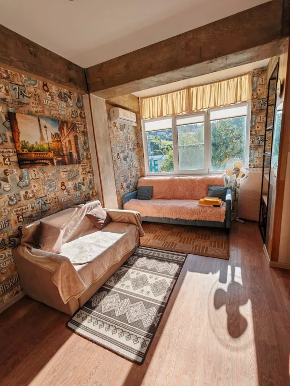 Студия в центре в 15 минутах пешком от моря