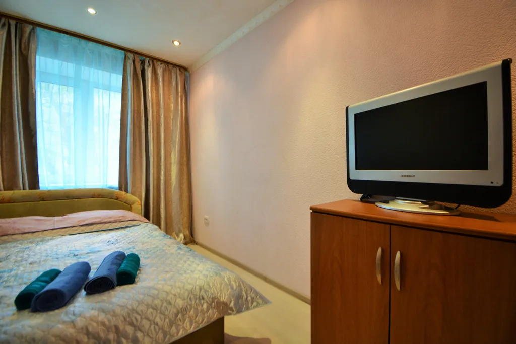 Двухкомнатная квартира в центре недалеко от авто и ж/д вокзала