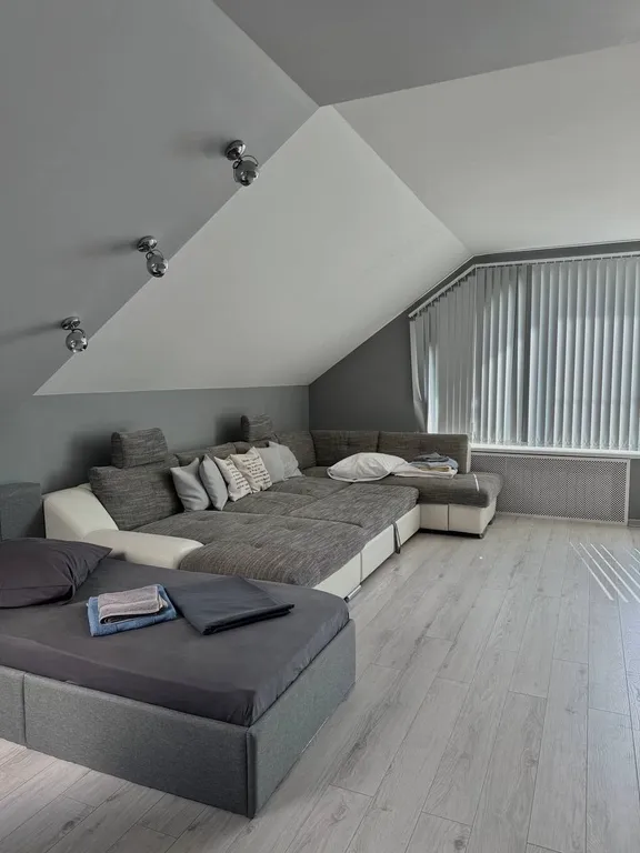 Квартира Комната — аренда посуточно в Павловск