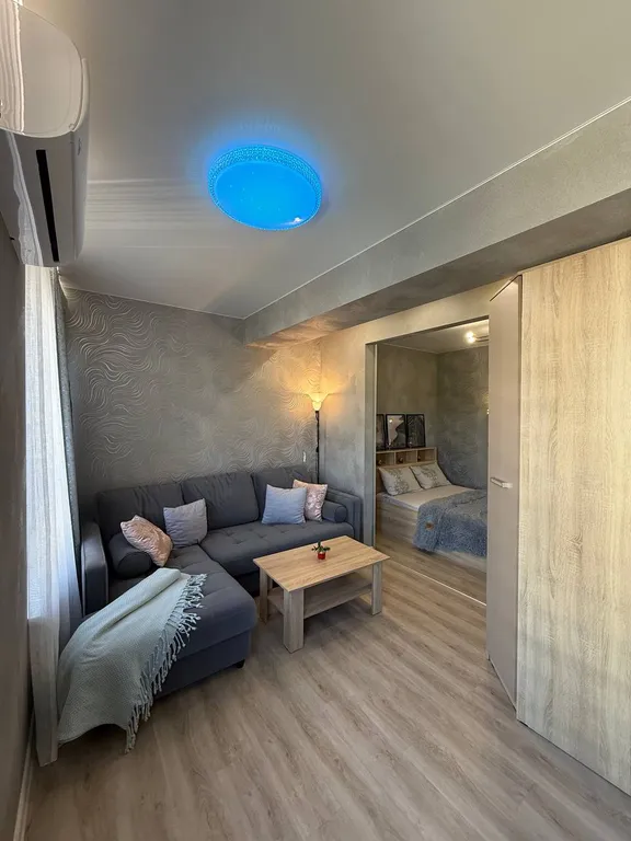 Орхидея – евродвушка у моря с открытым бассейном на территории