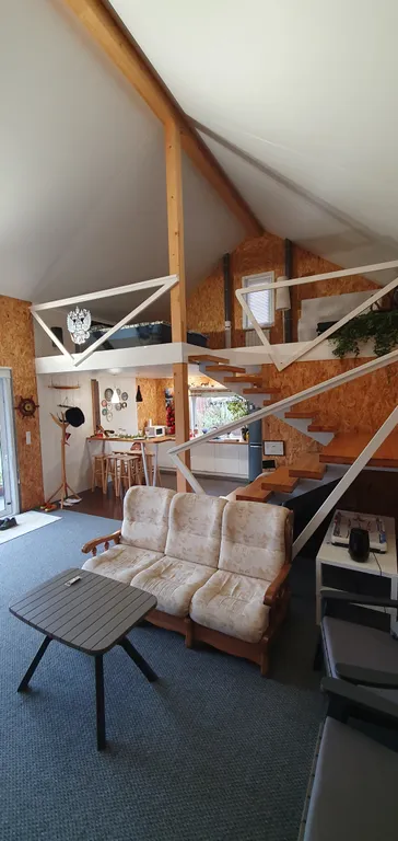 Коттедж FLIGELMUZ (Загородный Музыкальный Флигель). — Северская