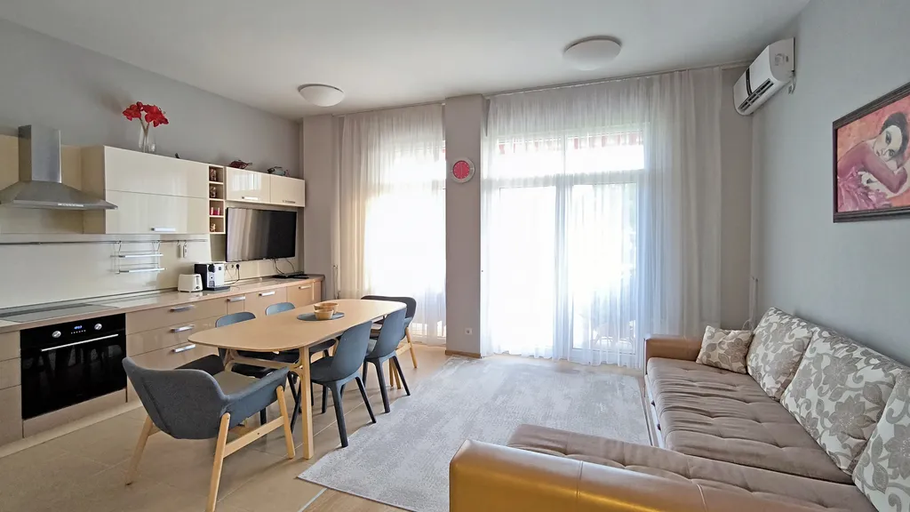 Квартира с видом на море - Artway