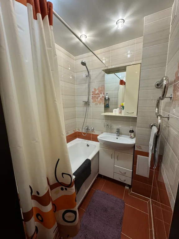 Отличная, просторная 2-комнатная квартира класса люкс