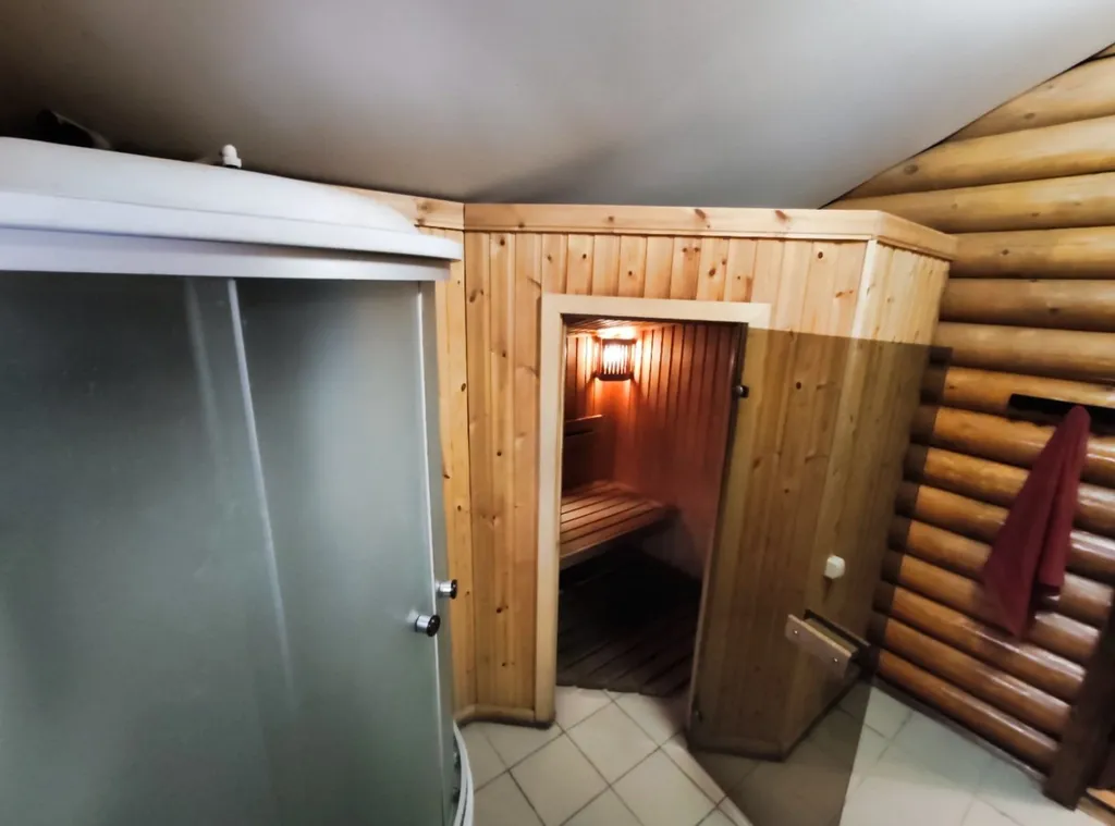 Уютный 2-этажный дом