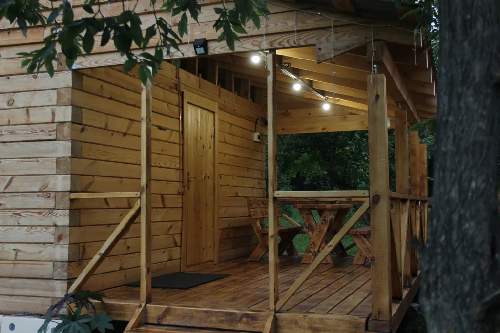 Уютный домик в горах Алтая