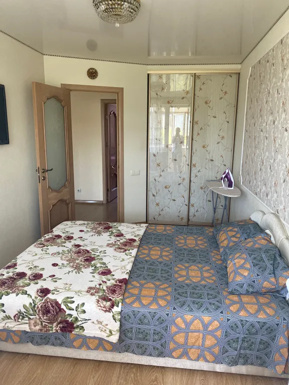 Квартира 3-комнатная Квартира — Севастополь