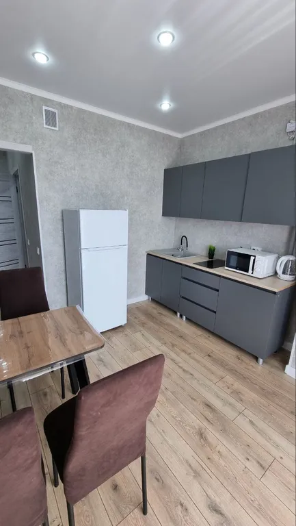 Солнечный уют в ЖК Лазурный - квартира для 4 гостей (Уютный Дом)