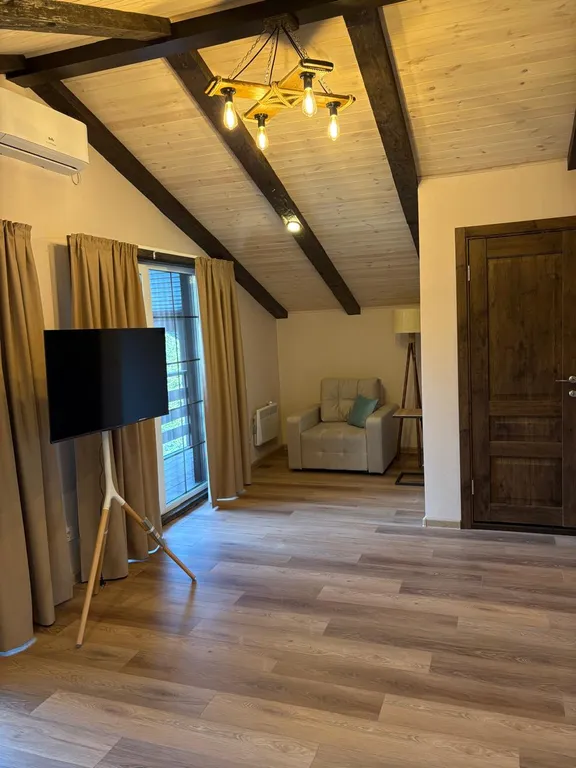 4-комнатный Дом