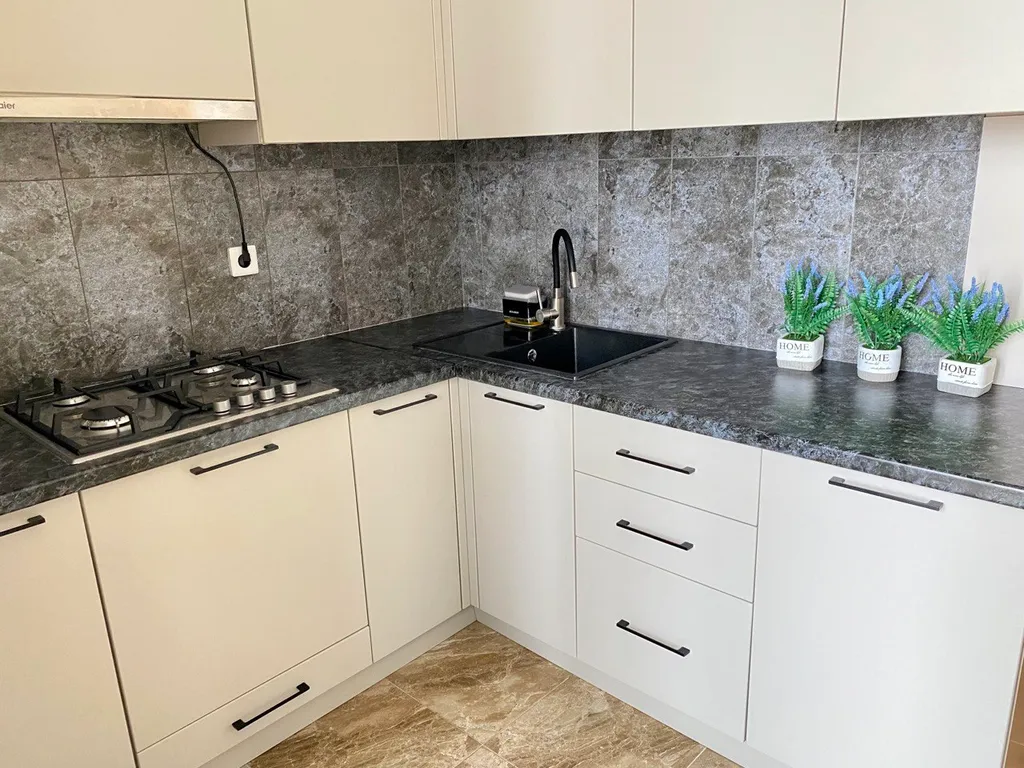 Квартира у фонтана видовая с панорамными окнами ЖК Российский