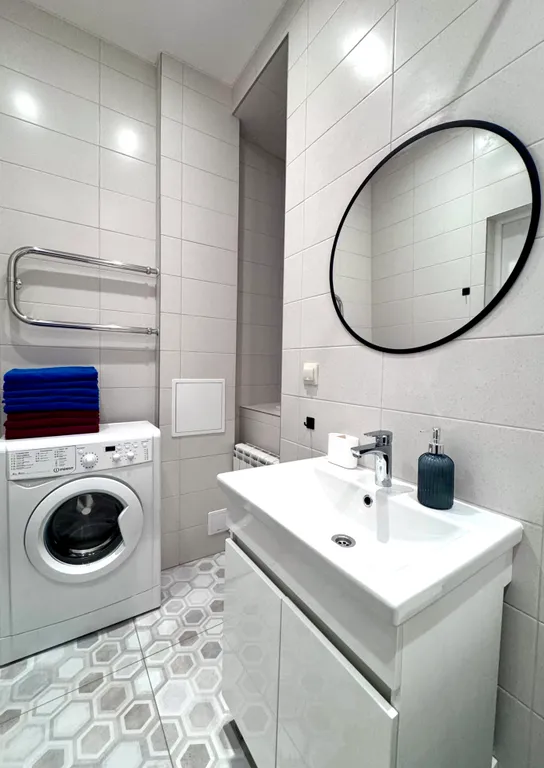 Центр, 3 комнаты, отличный ремонт! Удобные спальные места.