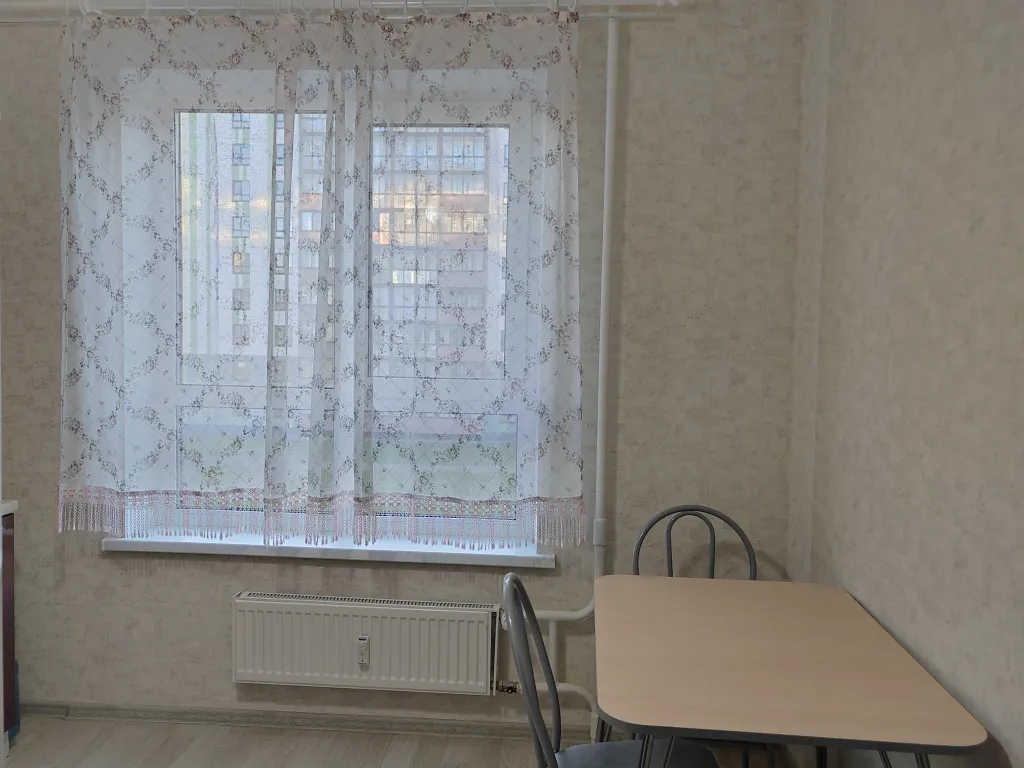 Квартира Уютная солнечная квартира в тихом районе для семейного отдыха — Великий Новгород