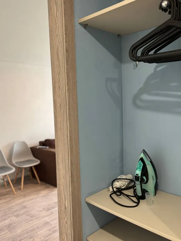 Уютная солнечная квартира в районе Золотого моста