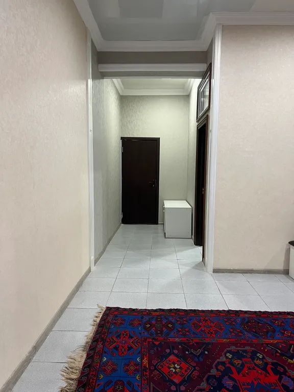 Домик чуть дальше набережной